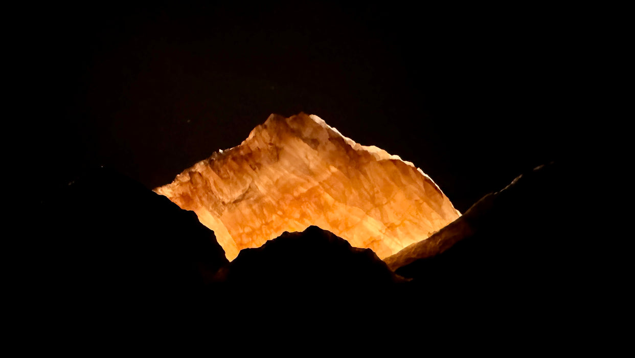 Illuminated miniature onyx mountainscape